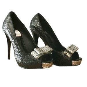 🎃 DAYTRIP Black Stiletto heels with glitter bow